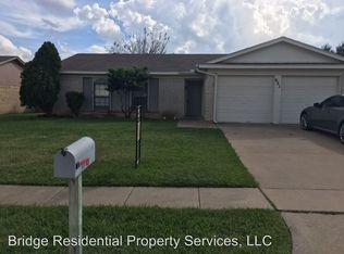 621 Edwards Dr, Saginaw, TX 76179
