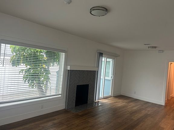 4th image of 3692 Wilson Ave