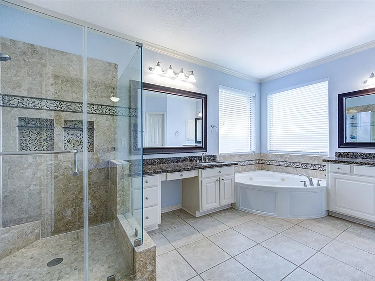 13211 Dusty Grove Ln — Photo 24