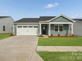 1481 Ardmore Dr, Sherrills Ford, NC 28673
