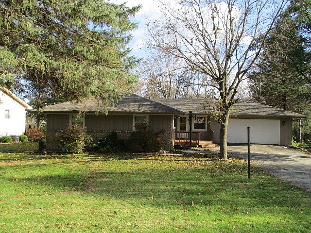 1st image of 1704 Valencia Dr