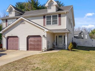 119 Stoneham Dr, Glassboro, NJ 08028