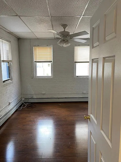2 bed, $1,600 — Photo 3