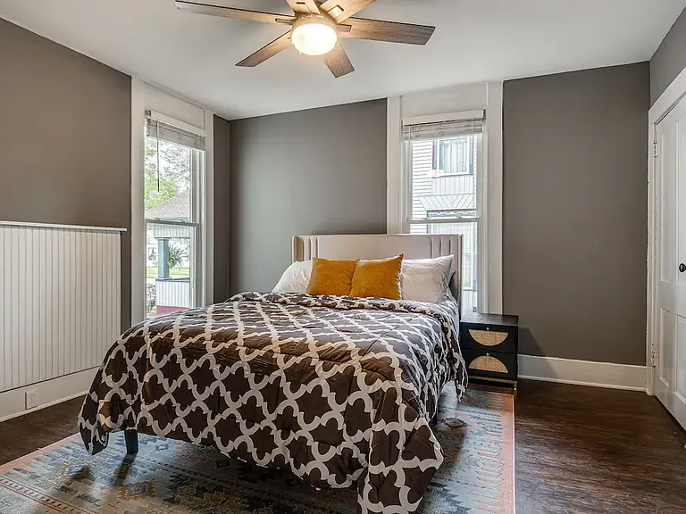 615 N Meridian St #3 — Photo 11