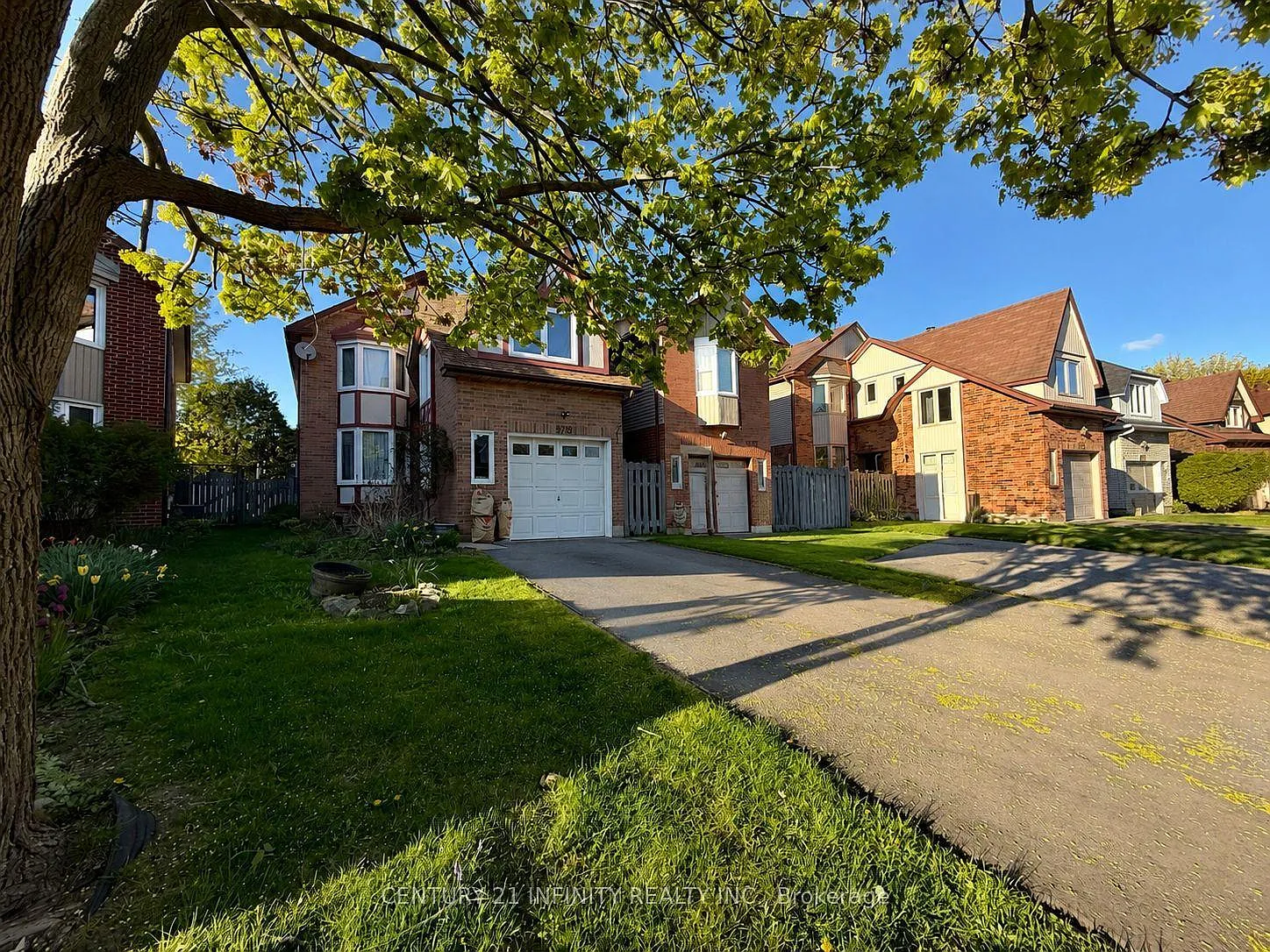 2 bed, $1,600 — Photo 2
