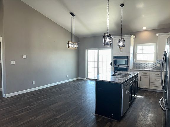 3rd image of 2214 Stetson Way