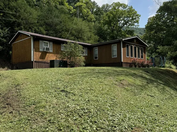 264 Neds Frk, Mc Dowell, KY 41647