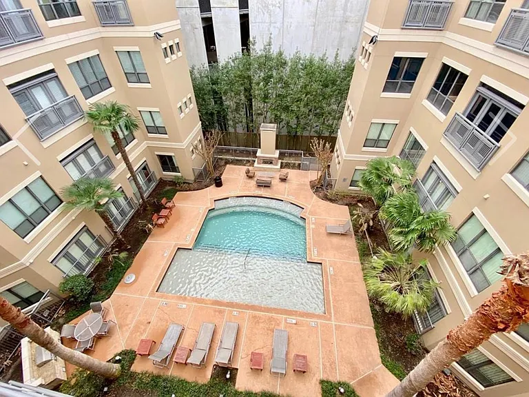 1901 Post Oak Blvd #3109 — Photo 43