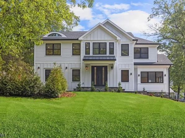 332 Lupine Way, Millburn Twp., NJ 07078