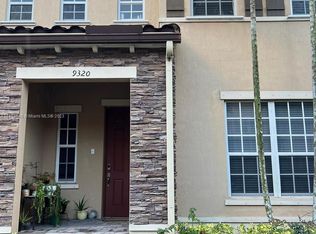 9320 SW 170th Psge, Miami, FL 33196