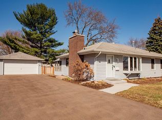 8746 Chicago Ave S, Bloomington, MN 55420