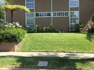 380 Cliff Dr APT 2, Pasadena, CA 91107
