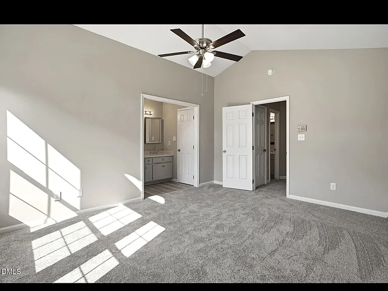 114 Serenity Dr — Photo 6