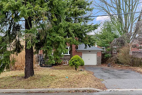40 Scarboro Cres Photo 1