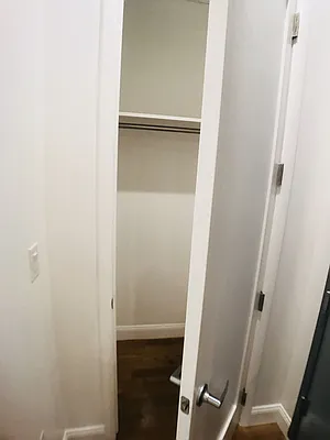 Rented by Reyes & Elsamad Real Estate Group | media 7