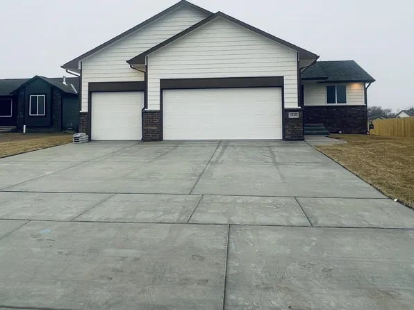1541 N Quince Ct, Andover, KS 67002