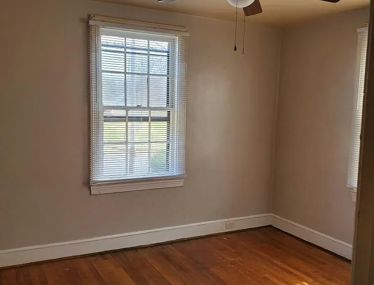 624 Holbrook Ave #1 — Photo 4