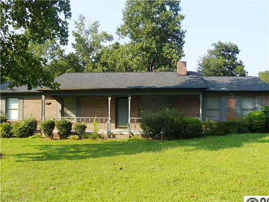 1st image of 110 Fox Trot Ln