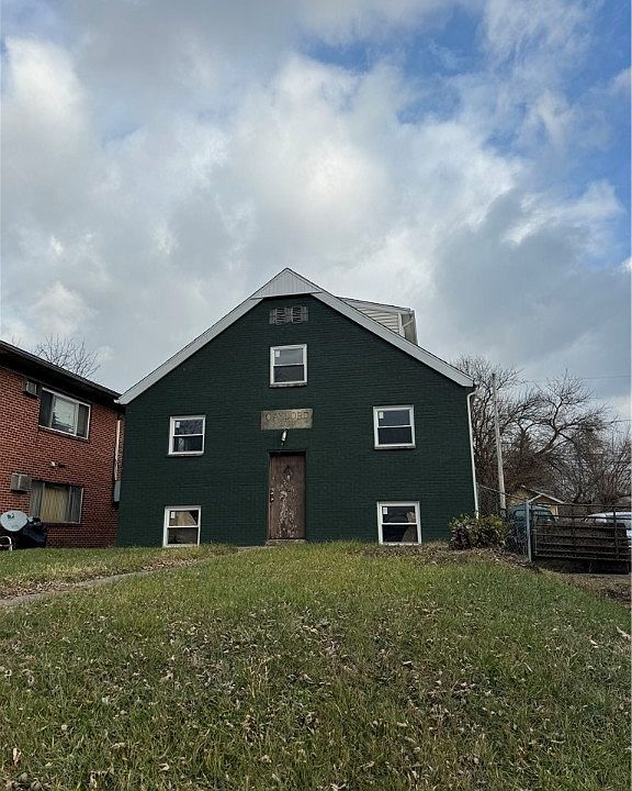 1st image of 2616 N Gettysburg Ave