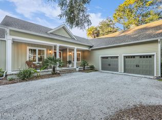2420 Wilson Dr, Beaufort, SC 29902