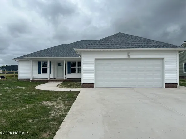 218 Compass Drive, Elizabeth City, NC 27909