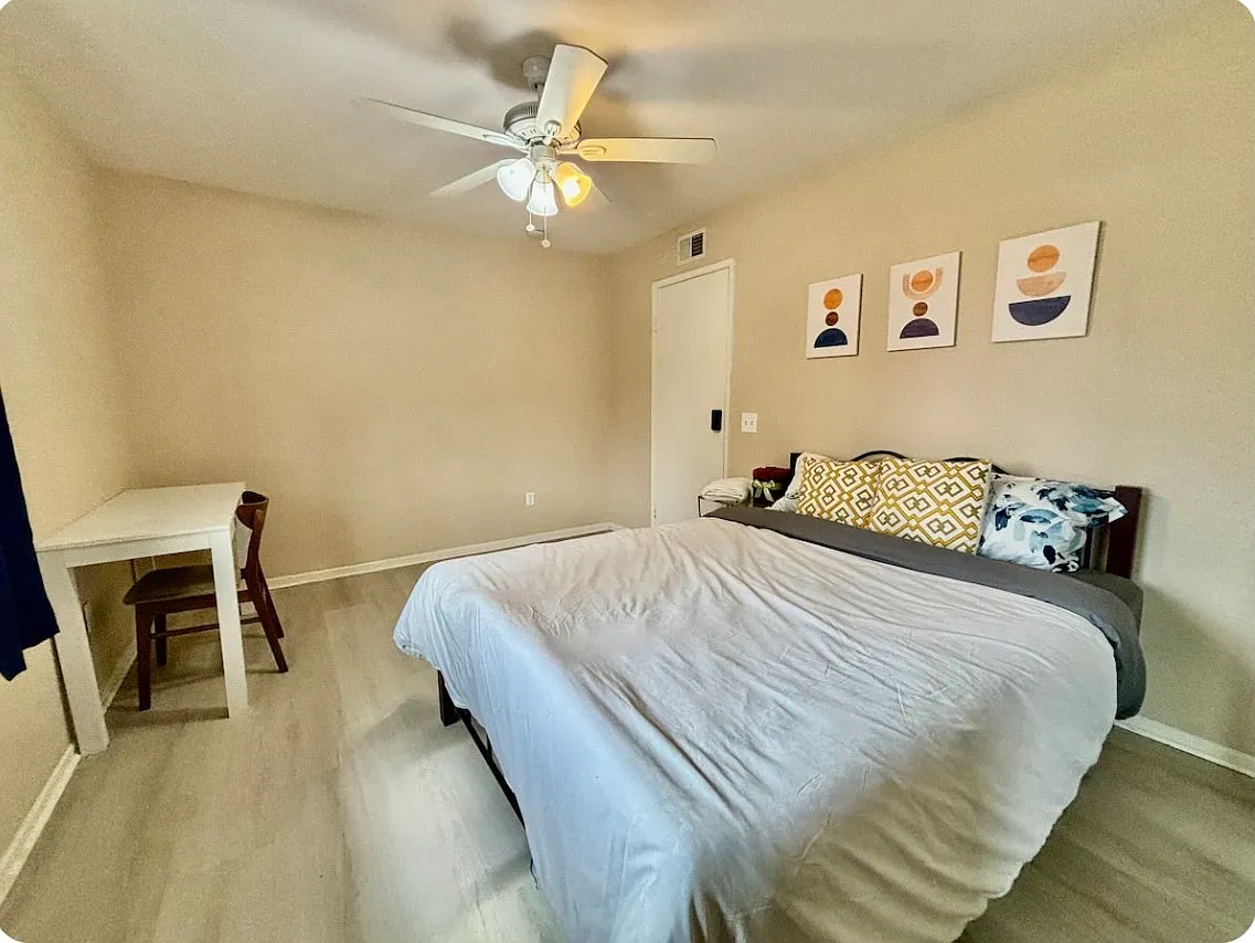 1 bed, 190 sqft, $1,000 — Photo 3