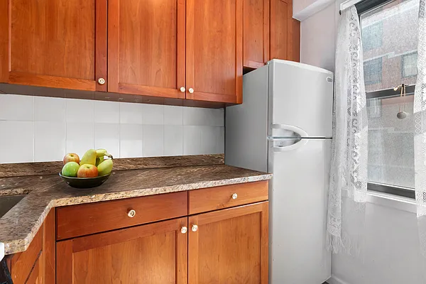 Rented by Corcoran | media 15