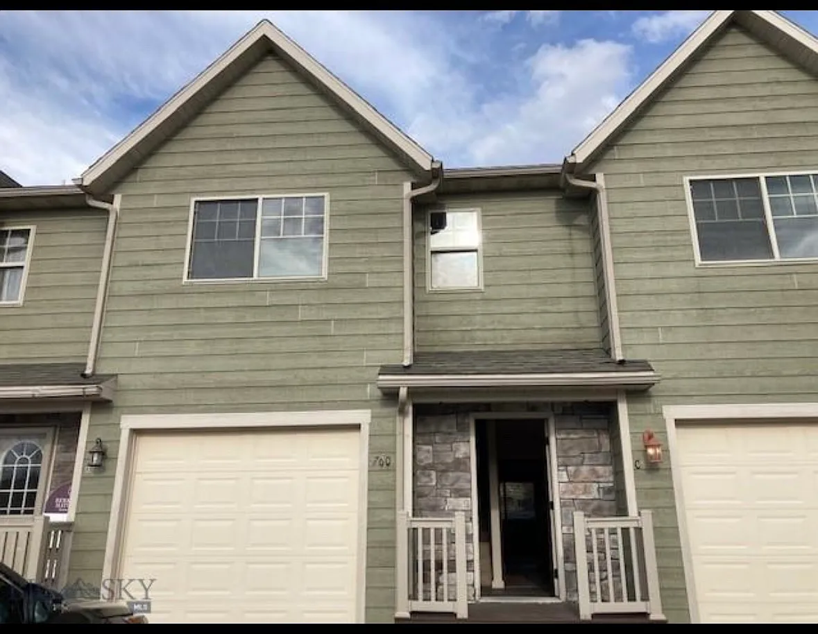 3 bed, 1431 sqft, $2,500 — Photo 1
