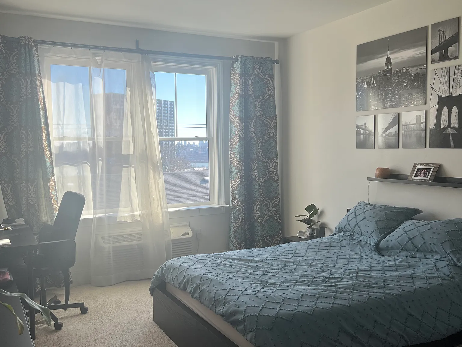 240 Walker St — Photo 3