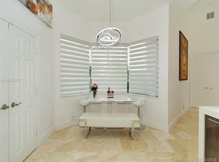 2529 Poinciana Dr, Weston, FL 33327