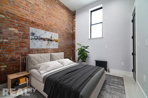 Rented by REAL New York | media 4