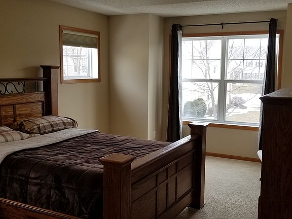 3rd image of 13818 Atwood Ave