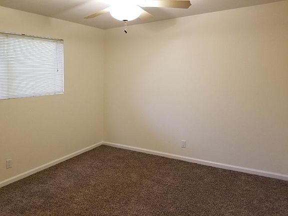 5th image of 409 S Westfall Ave APT 4