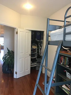 Rented by R New York | media 73