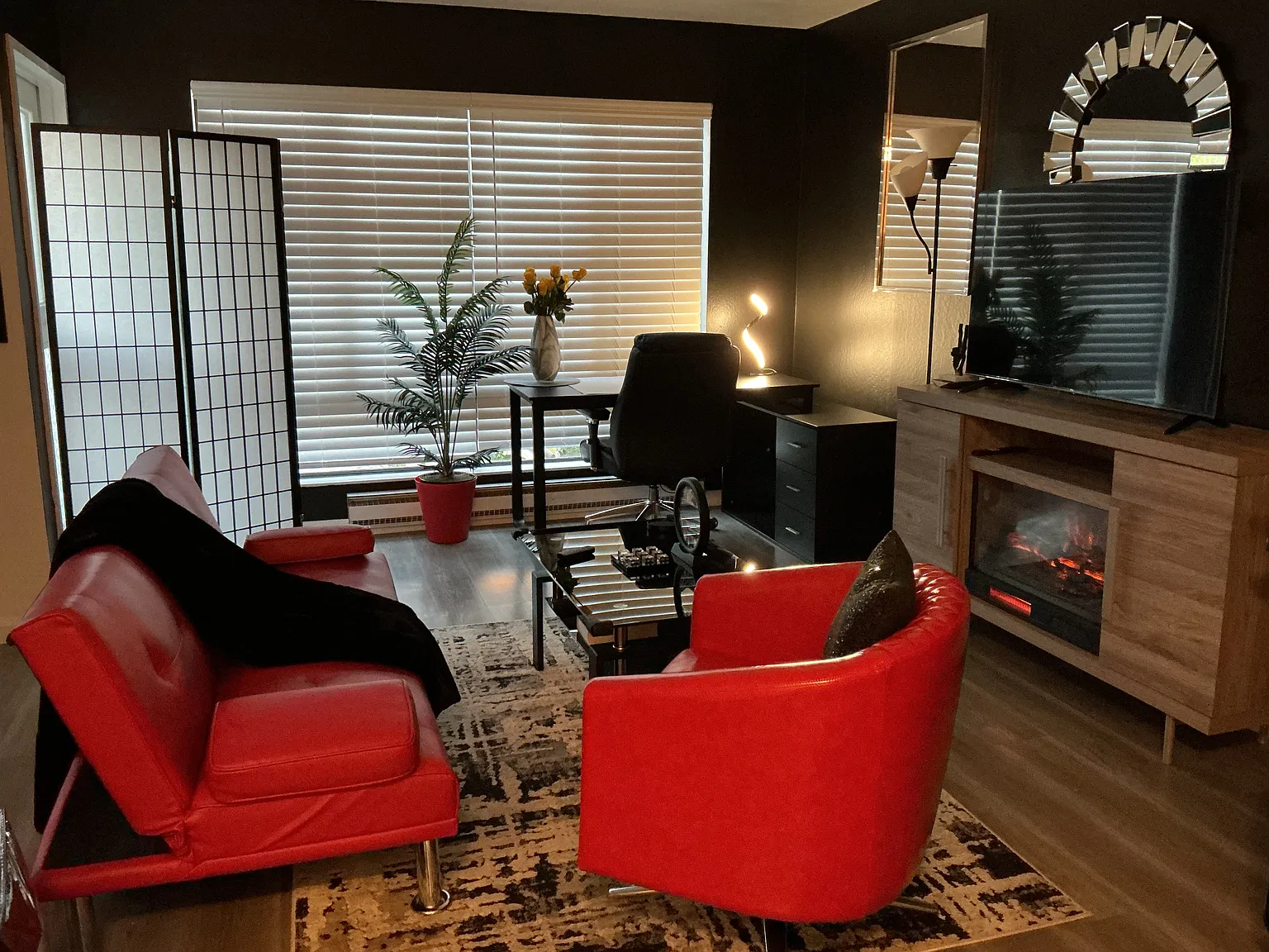 8 Admiral Dr — Photo 3