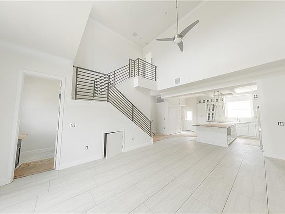 2nd image of 480 W Plant St #12C