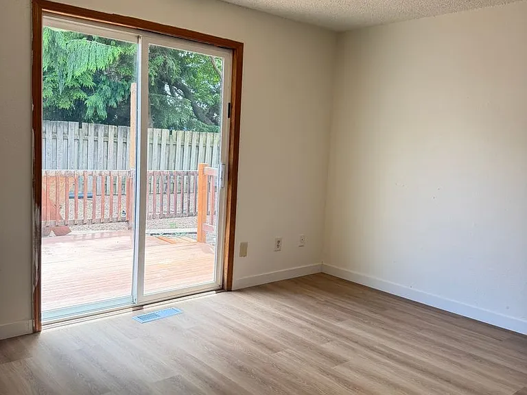 602 Ash Ave — Photo 19