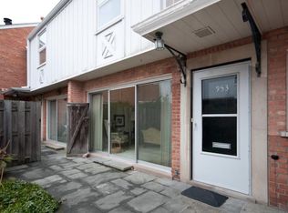 953 Westmoor Rd, Winnetka, IL 60093