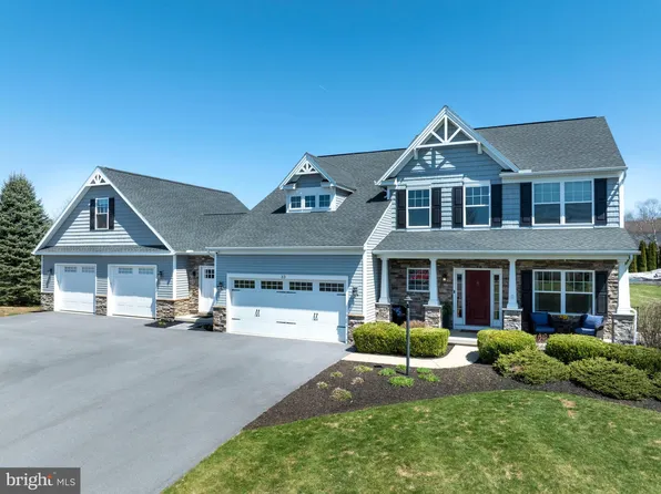 33 Harness Downs Rd, Port Matilda, PA 16870