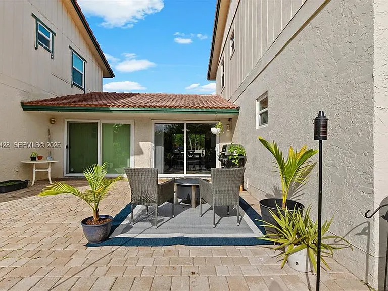 4119 Coral Springs Dr #C6 — Photo 14