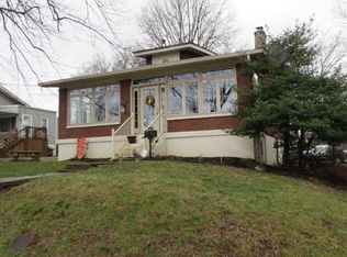 416 Kenilworth Rd, Louisville, KY 40206