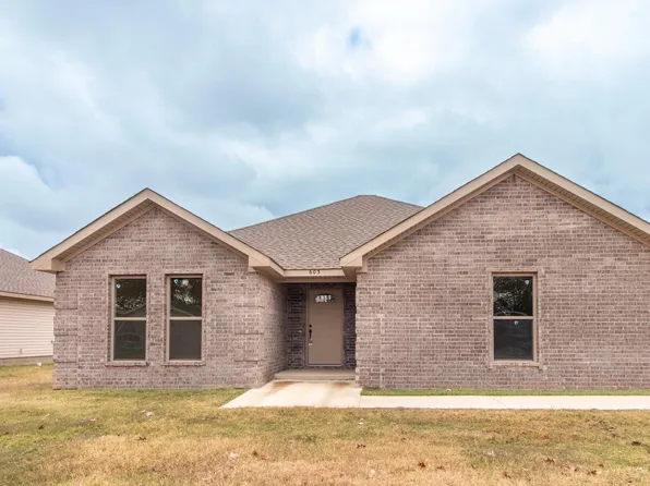 603 Grove St, Lake City, AR 72437