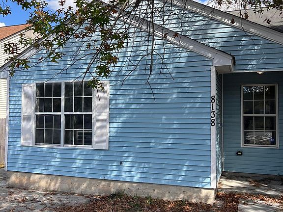 2nd image of 8138 Honeysuckle Lake Dr