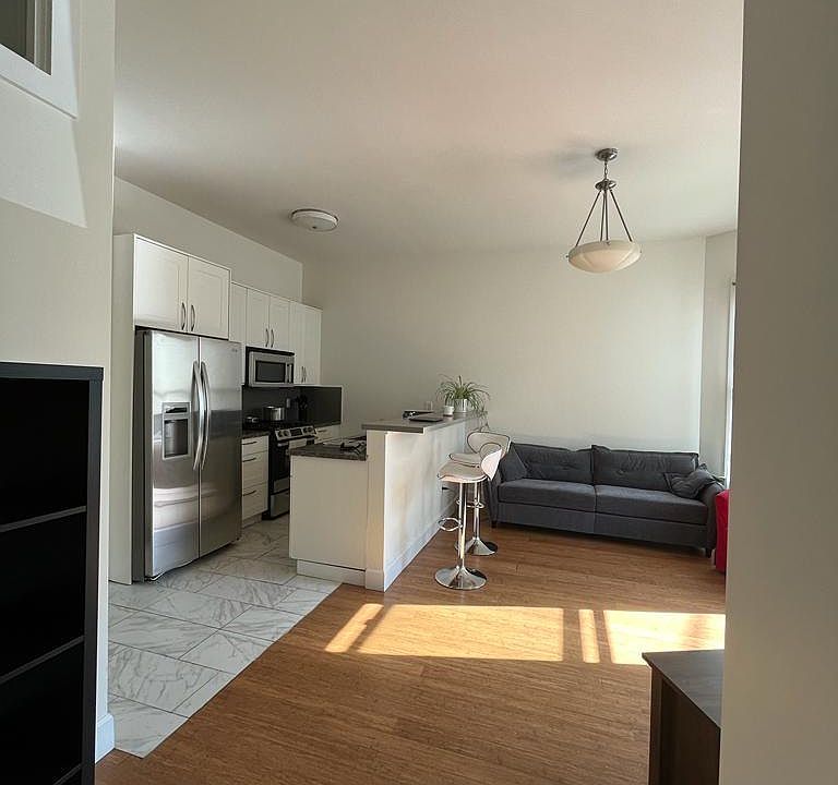 1st image of 4078 18th St #4078
