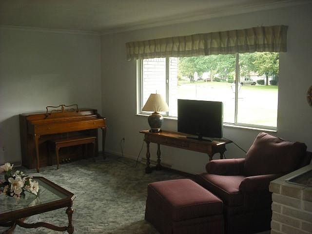 2nd image of 4141 Ariel Ave