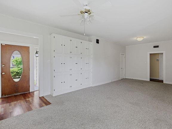 2nd image of 730 Kirby Ln