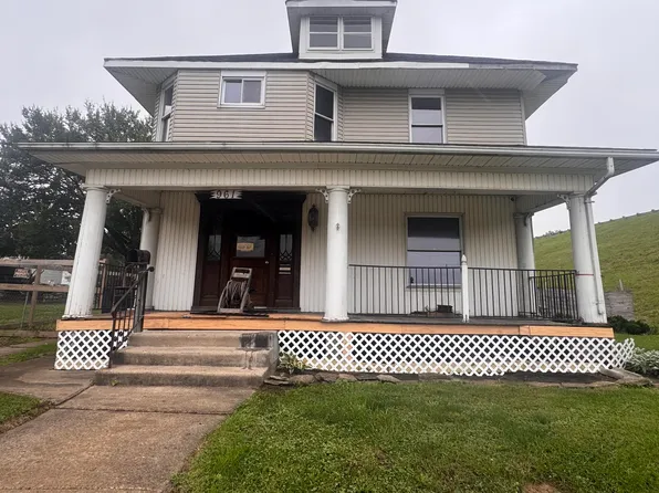 961 Lagonda Ave, Springfield, OH 45503