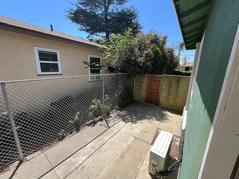7420 Vicki Dr — Photo 22