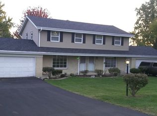 21355 Sierra Dr, Brookfield, WI 53045