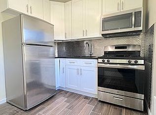 36-35 213th St #31B, Bayside, NY 11361